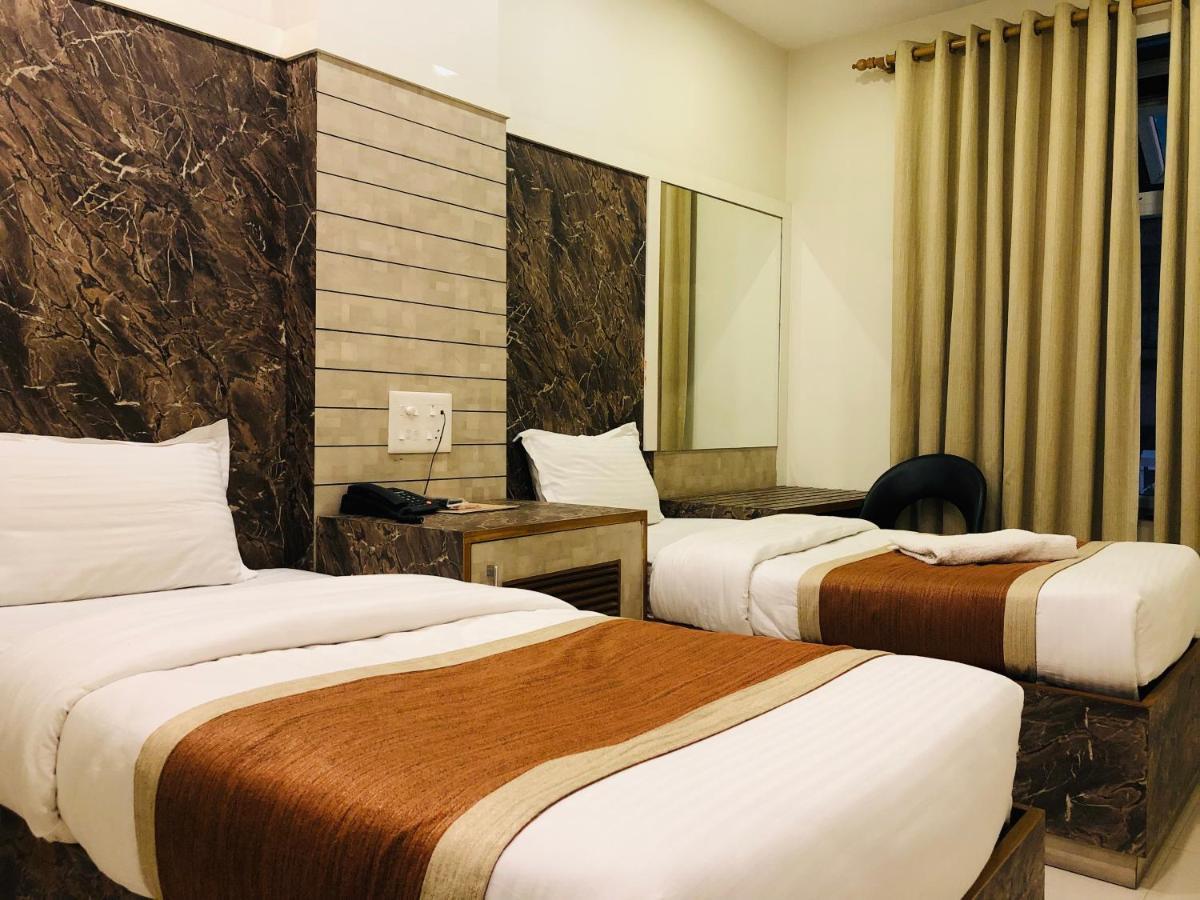 Motimahal Inn Haldwani Luaran gambar